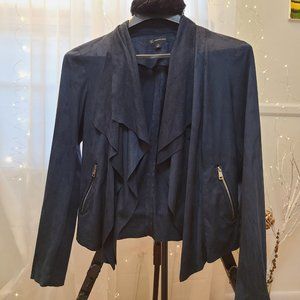 NWT aux Suede Jacket - Size M - Perfect for Fall with Zippered Pockets and Sleev